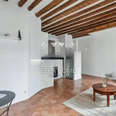 Appartamento élégant 2 Pièces Avec Cour Pavée Parigi