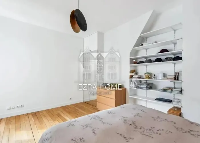 Elegant 2 Pieces Avec Cour Pavee Διαμέρισμα